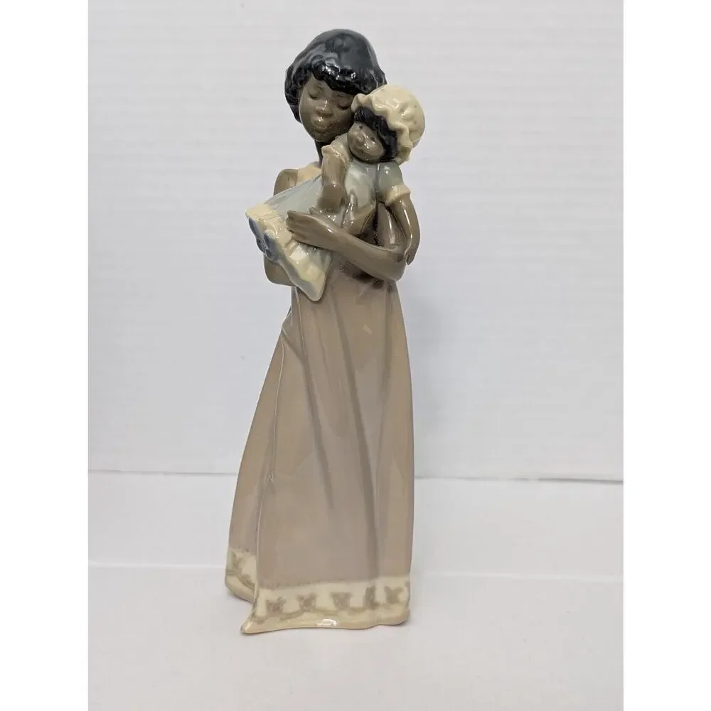 Vintage Lladro Baby Doll Nina Con Muneca Porcelain Figurine #5608 Spain Box